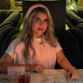 تیم آرون دکور